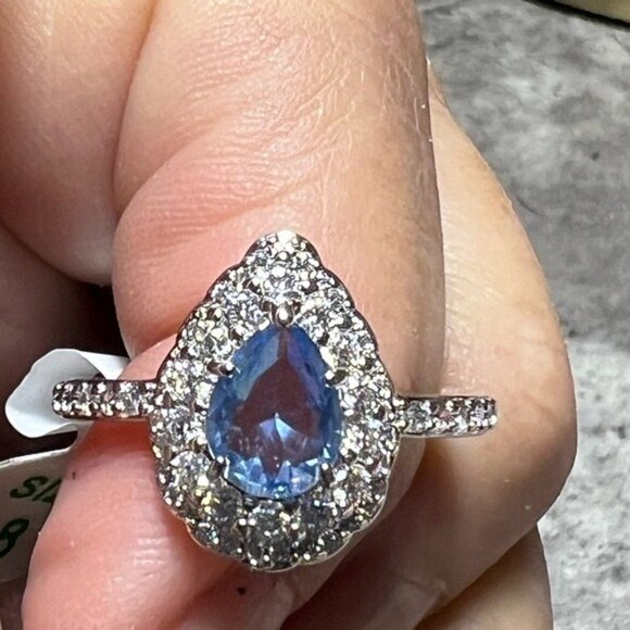 Ring Bomb Party Ring, size 8, blue stone, Cubic Zirconian like stones, silver co - Picture 2 of 5